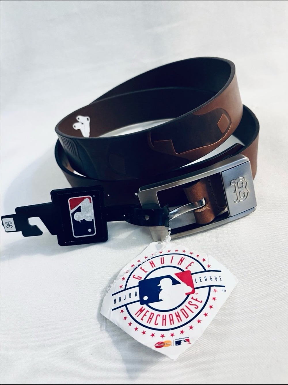 EAGLES WINGS MLB BOSTON RED SOX Leather Belt Size 36
